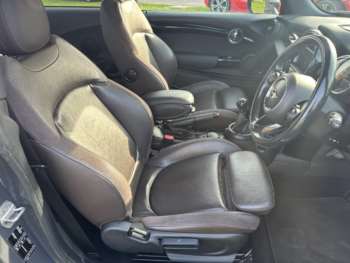 Used MINI Hatch 2017 for sale - 74293831: Photo
