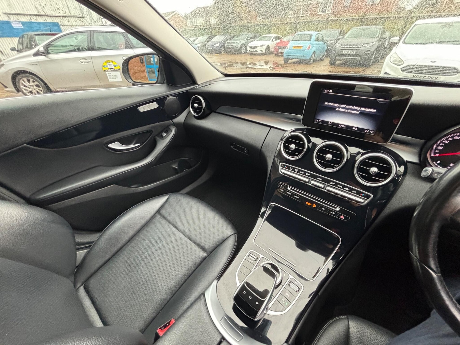 Used Mercedes-Benz C Class 2015 for sale - 76592928: Photo 13