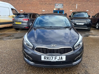 Used Kia Ceed 2017 for sale - 78830213: Photo