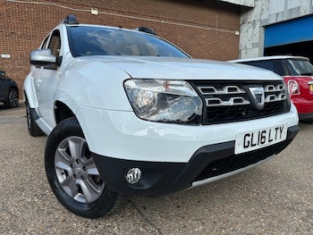 Used Dacia Duster 2016 for sale - 75414507: Photo