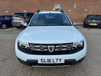 Used Dacia Duster 2016 for sale - 75414507: Photo