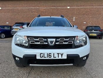 Used Dacia Duster 2016 for sale - 75414507: Photo