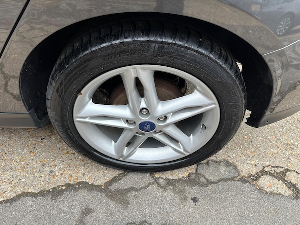 Used Ford Focus 2016 for sale - 76260436: Photo 13