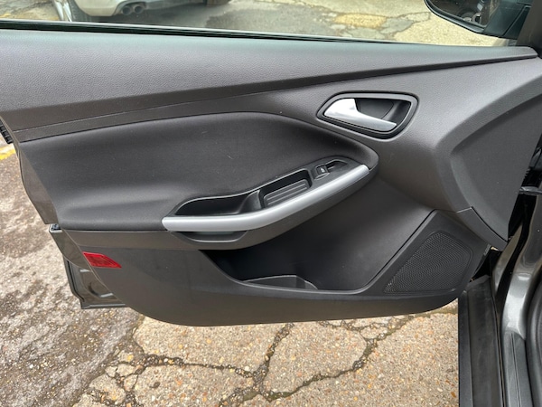 Used Ford Focus 2016 for sale - 76260436: Photo 21