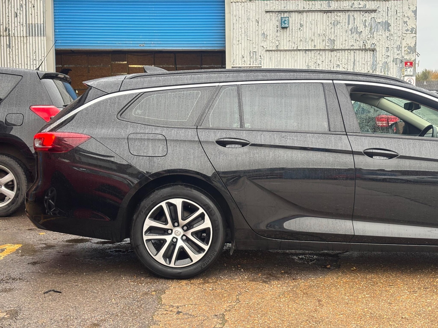 Used Vauxhall Insignia 2018 for sale - 76409220: Photo 11