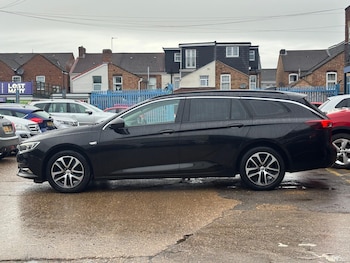 Used Vauxhall Insignia 2018 for sale - 76409220: Photo