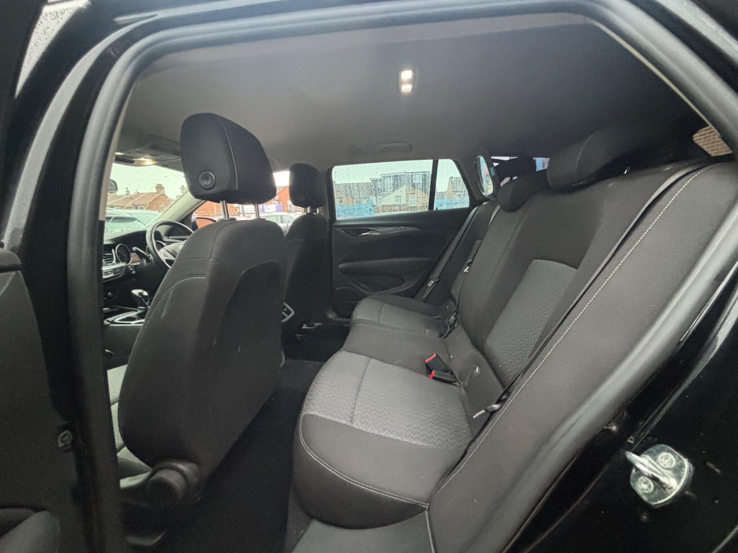 Used Vauxhall Insignia 2018 for sale - 76409220: Photo 6