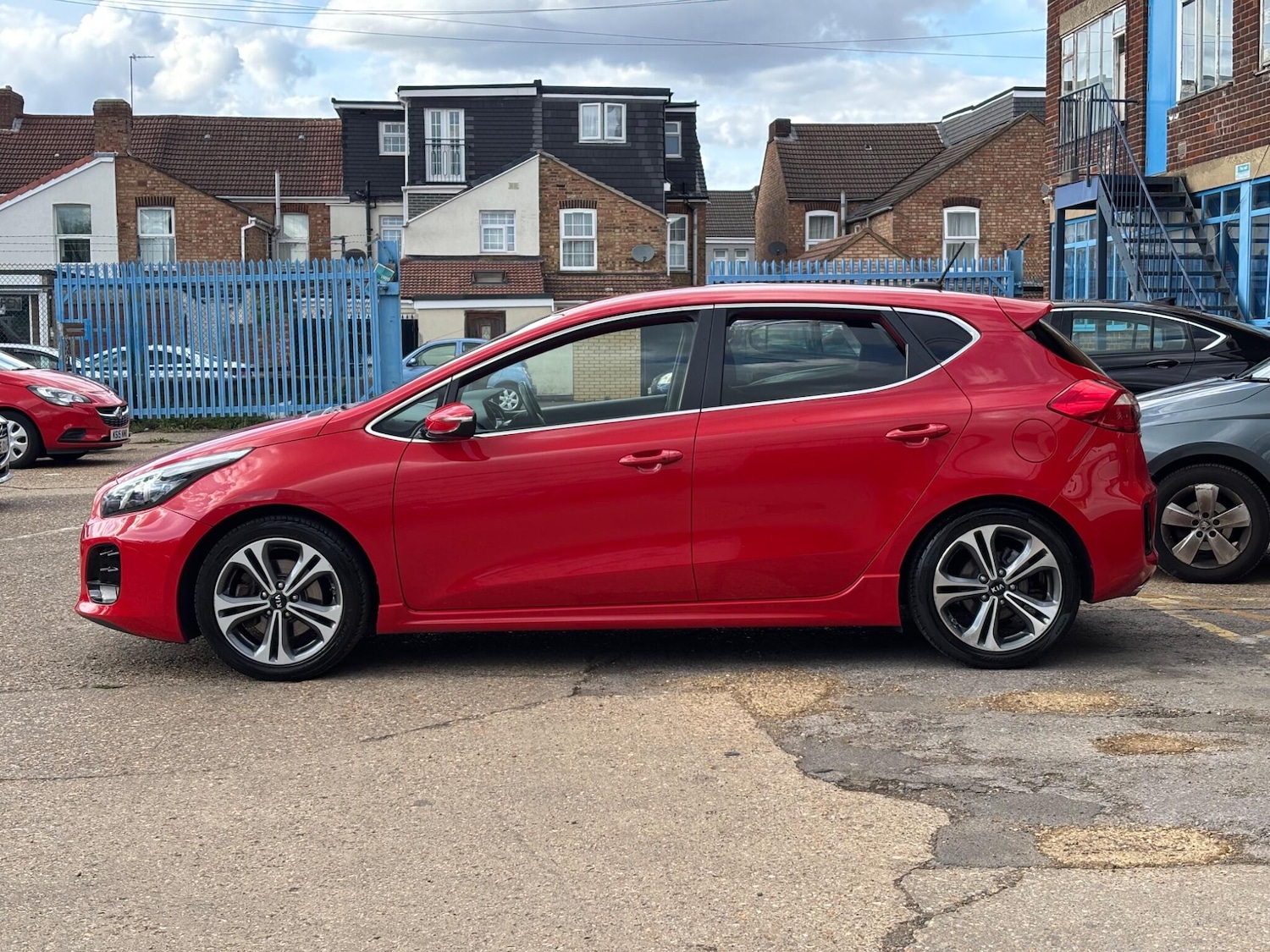 Used Kia Ceed 2016 for sale - 76899105: Photo 3