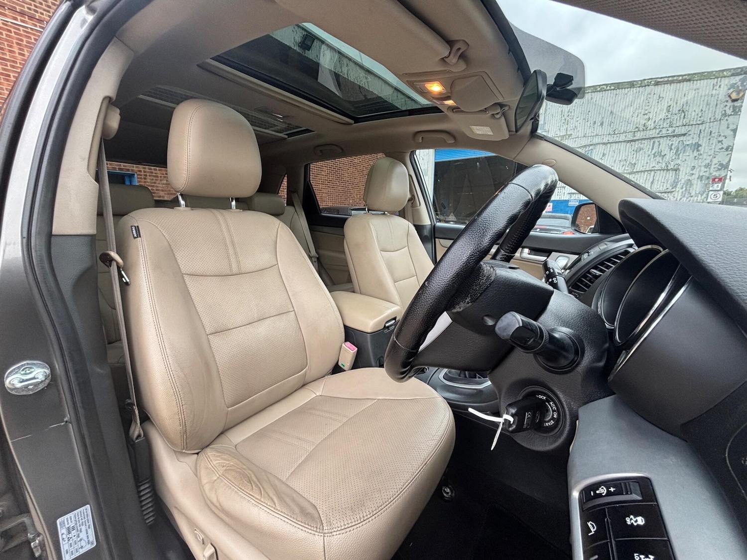 Used Kia Sorento 2011 for sale - 77229630: Photo 11