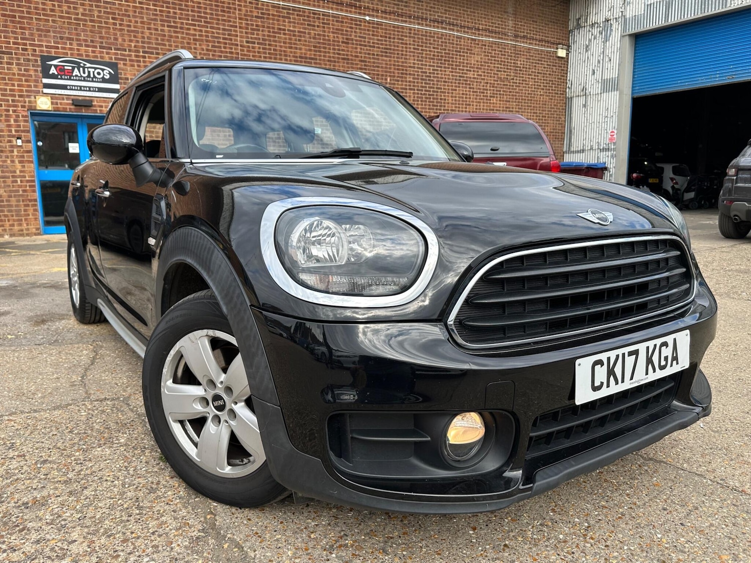 Used MINI Countryman 2017 for sale - 77097564: Photo 3