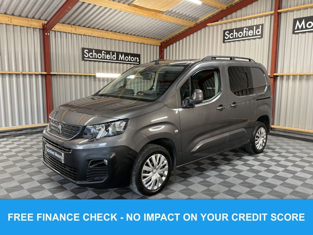 Used Peugeot Partner 2019 for sale - 76546436: Photo 2