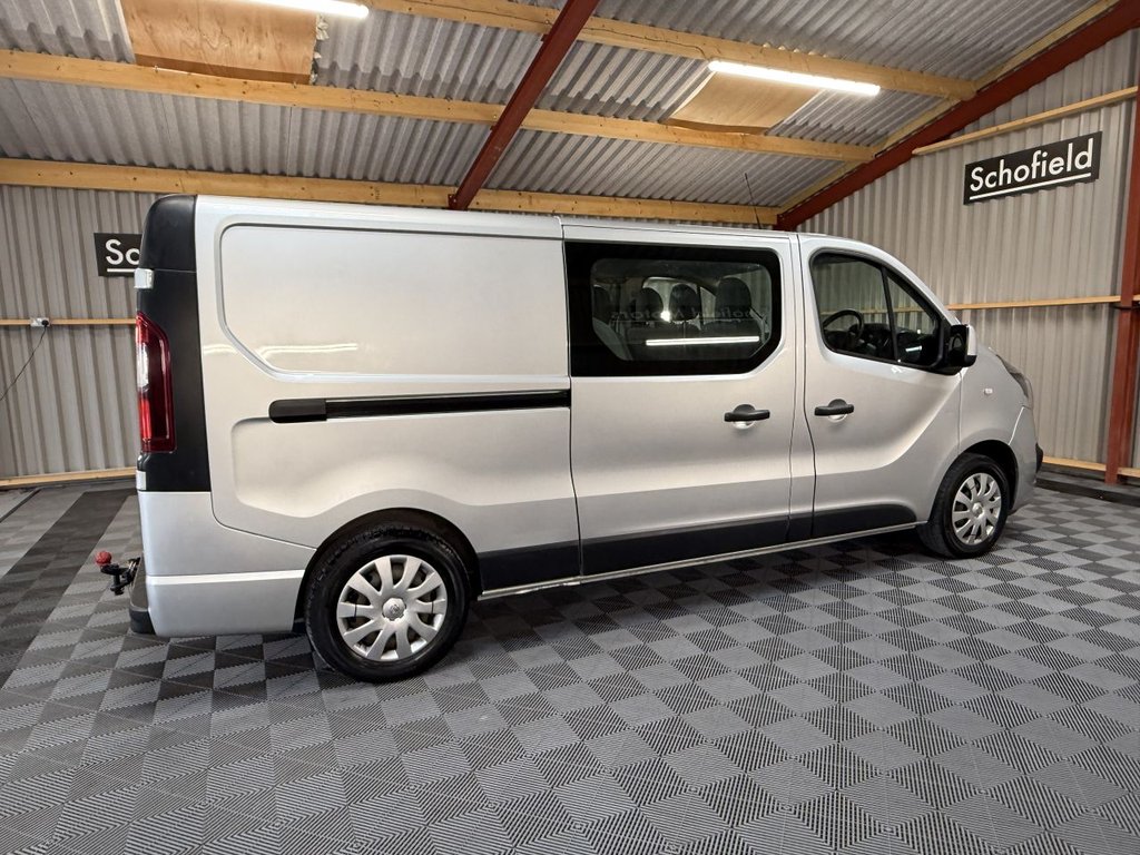 Used Vauxhall Vivaro 2019 for sale - 77360239: Photo 28
