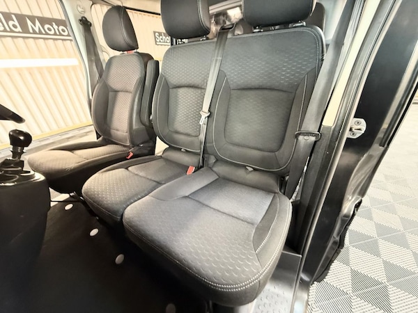 Used Vauxhall Vivaro 2018 for sale - 76173367: Photo 17