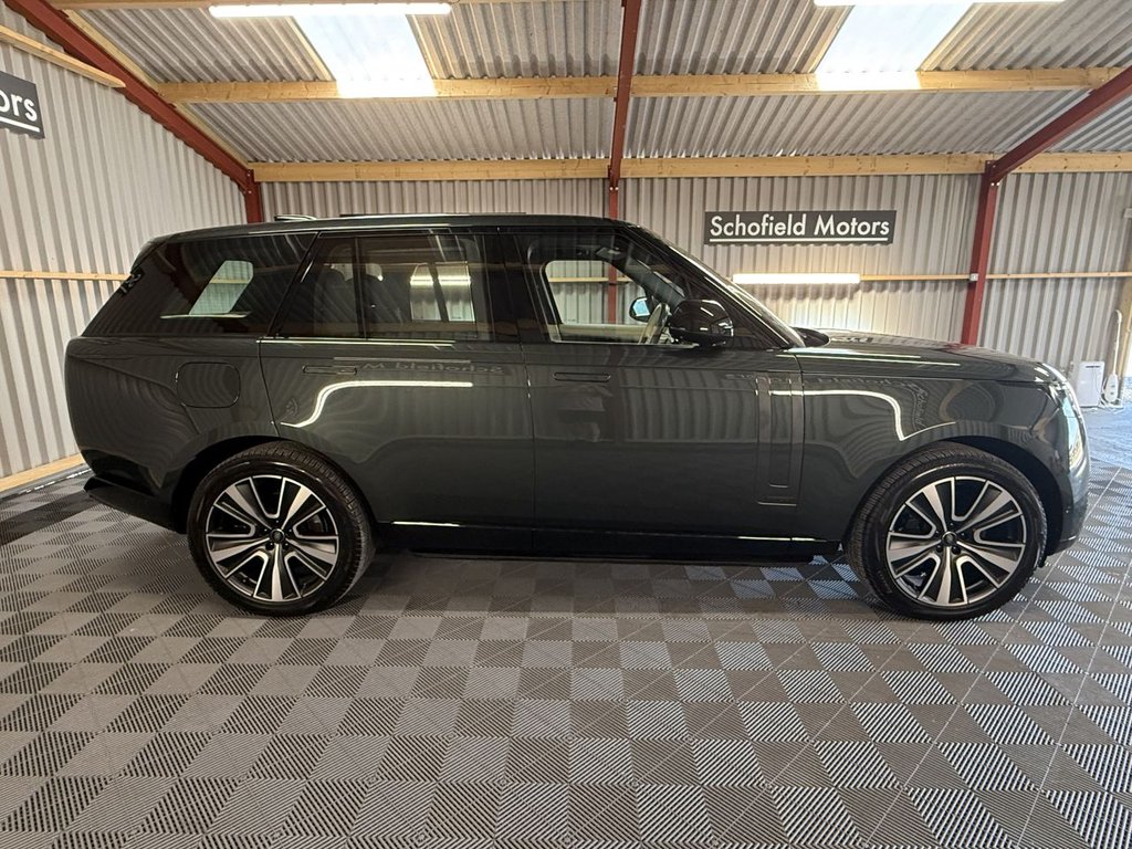 Used Land Rover Range Rover 2024 for sale - 77287478: Photo 3