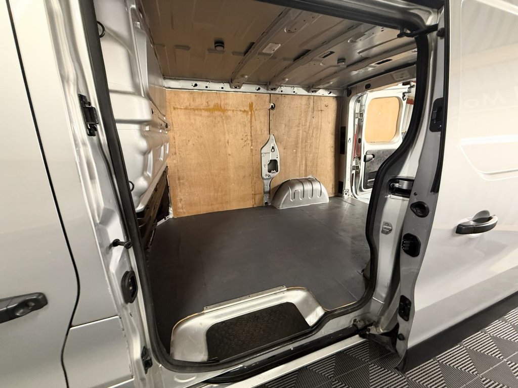 Used Renault Trafic 2019 for sale - 76345407: Photo 46