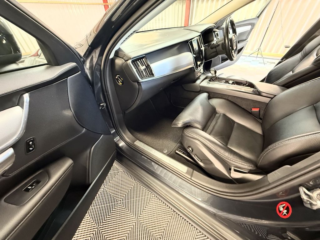Used Volvo V90 2018 for sale - 76048428: Photo 10