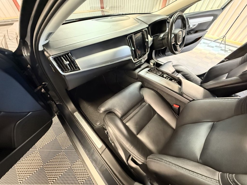 Used Volvo V90 2018 for sale - 76048428: Photo 12