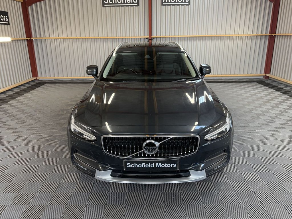 Used Volvo V90 2018 for sale - 76048428: Photo 14