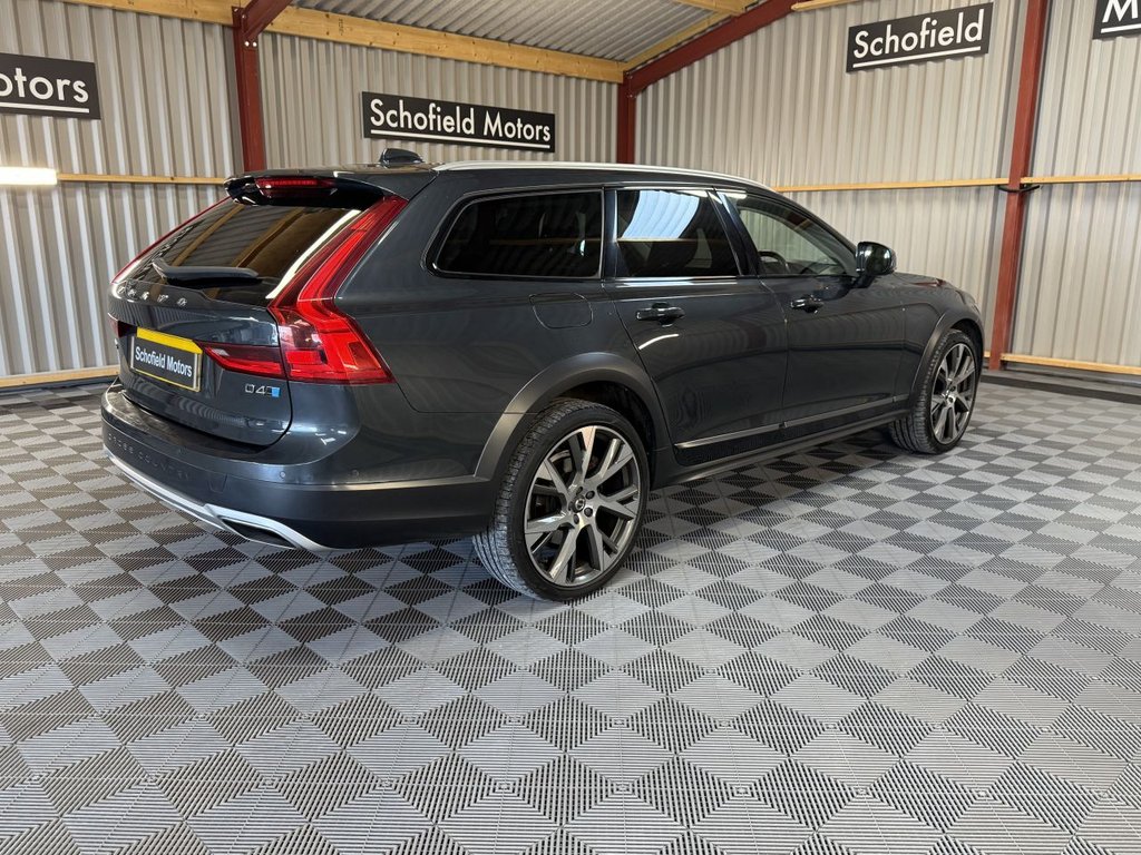 Used Volvo V90 2018 for sale - 76048428: Photo 27