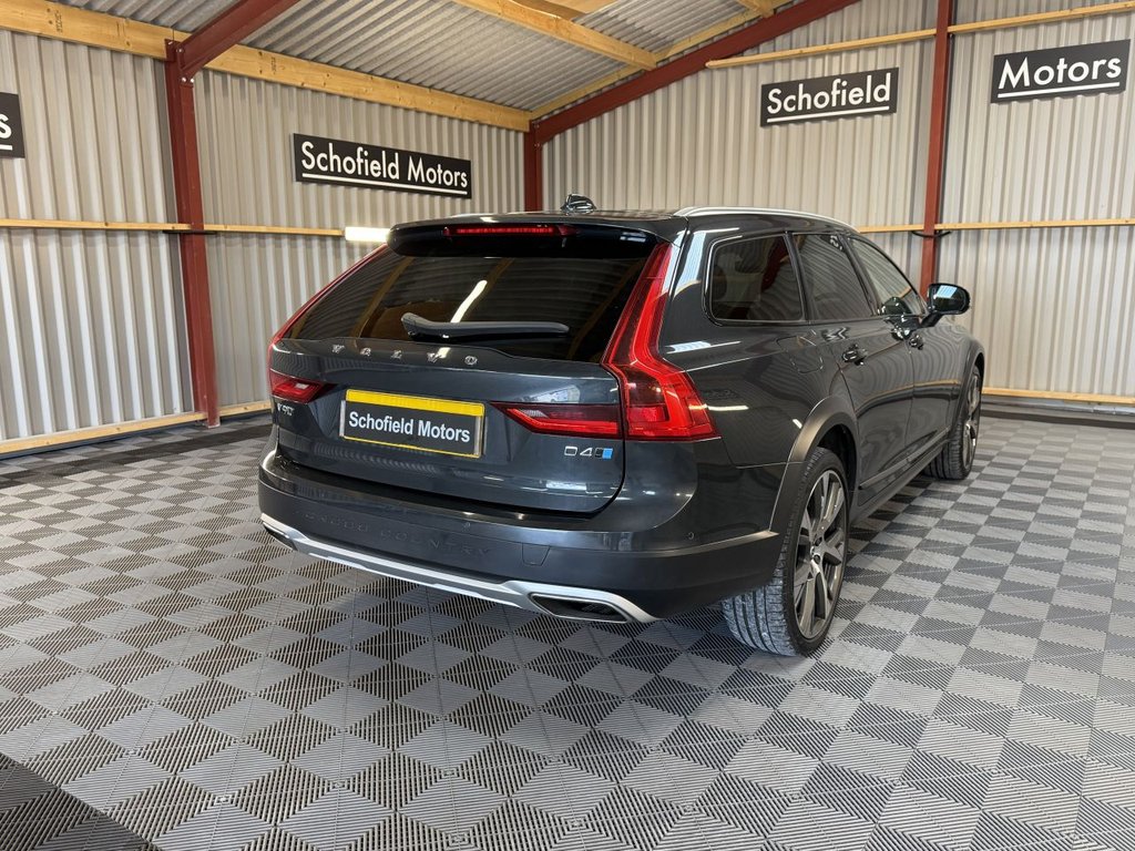 Used Volvo V90 2018 for sale - 76048428: Photo 34