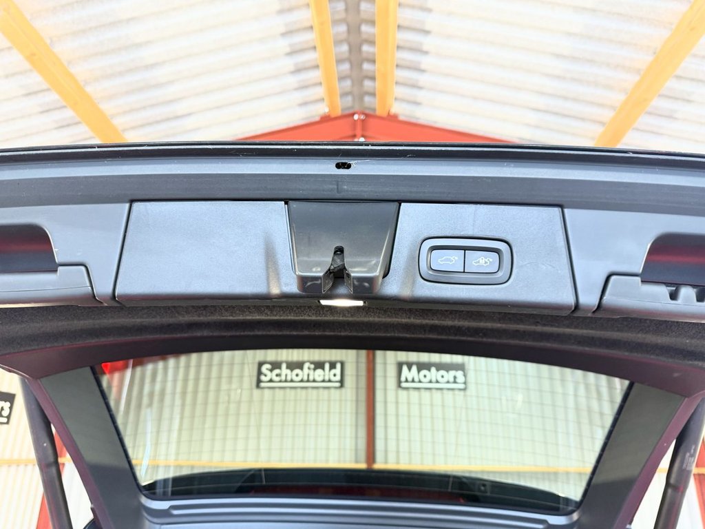 Used Volvo V90 2018 for sale - 76048428: Photo 36