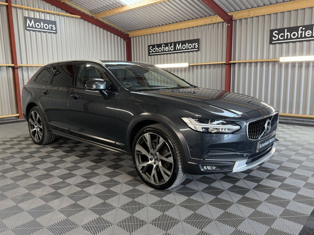Used Volvo V90 2018 for sale - 76048428: Photo 41