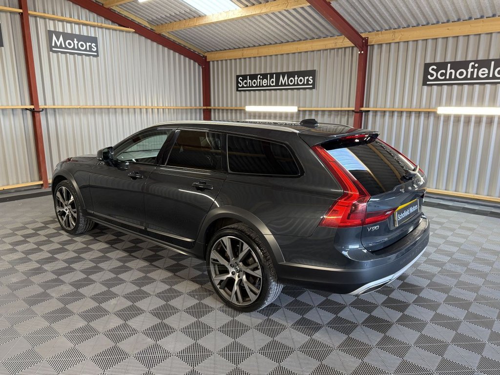 Used Volvo V90 2018 for sale - 76048428: Photo 6