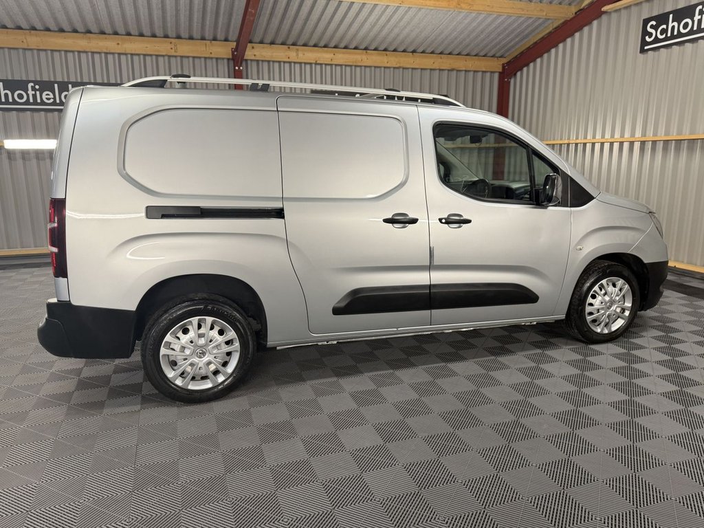 Used Vauxhall Combo 2021 for sale - 76758712: Photo 11