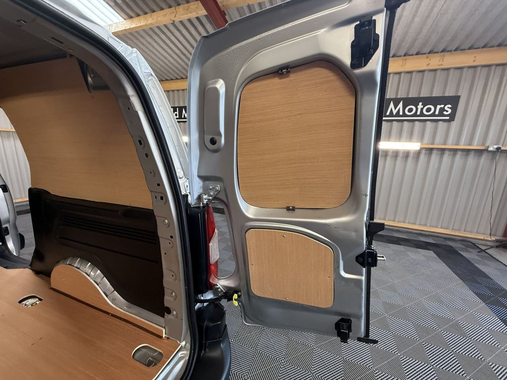 Used Vauxhall Combo 2021 for sale - 76758712: Photo 23