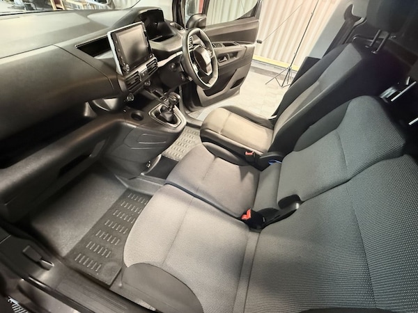 Used Peugeot Partner 2019 for sale - 76266771: Photo 29