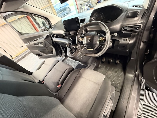 Used Peugeot Partner 2019 for sale - 76266771: Photo 31