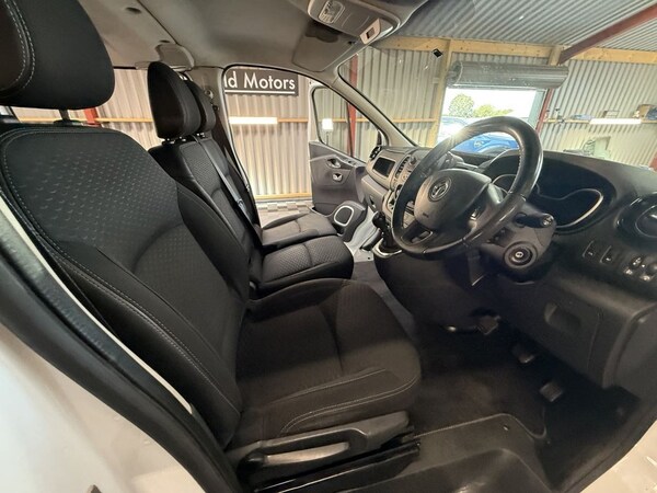 Used Vauxhall Vivaro 2016 for sale - 76173165: Photo 31