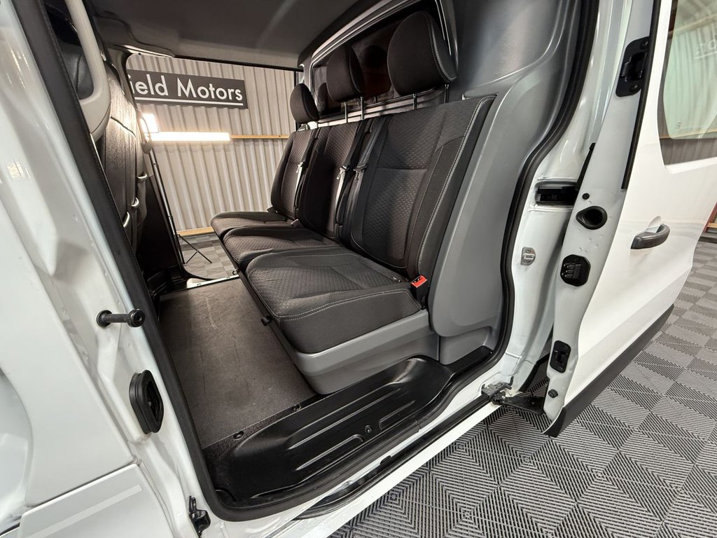 Used Vauxhall Vivaro 2018 for sale - 76286104: Photo 13