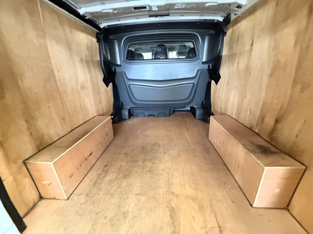 Used Vauxhall Vivaro 2018 for sale - 76286104: Photo 19
