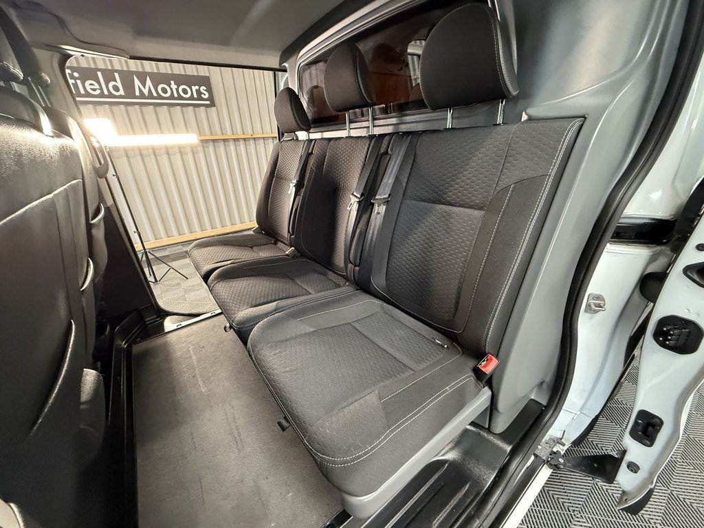 Used Vauxhall Vivaro 2018 for sale - 76286104: Photo 7