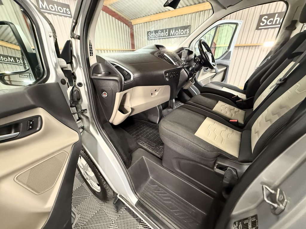 Used Ford Transit Custom 2015 for sale - 76546387: Photo 17