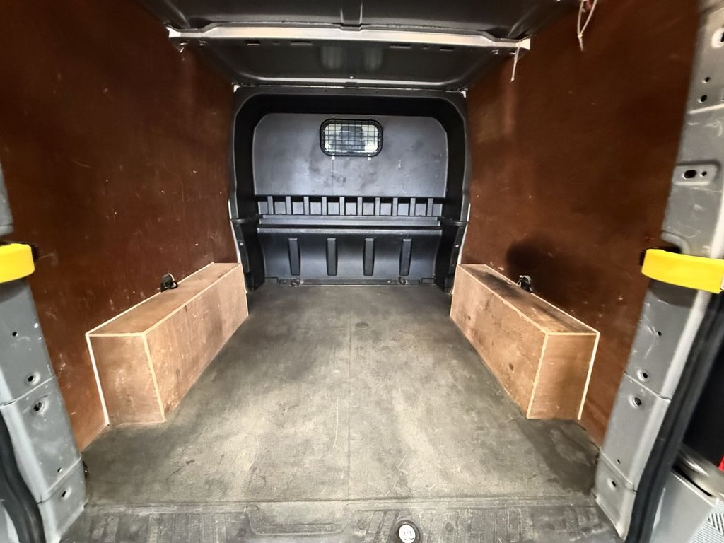 Used Ford Transit Custom 2015 for sale - 76546387: Photo 34