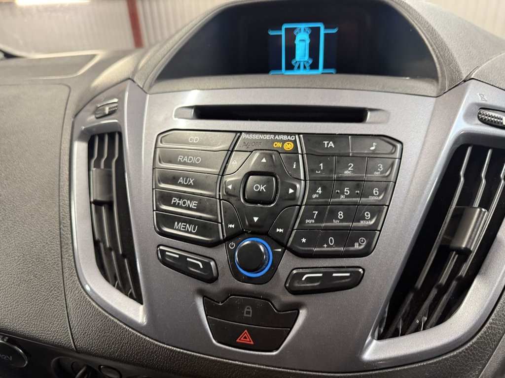 Used Ford Transit Custom 2015 for sale - 76546387: Photo 40