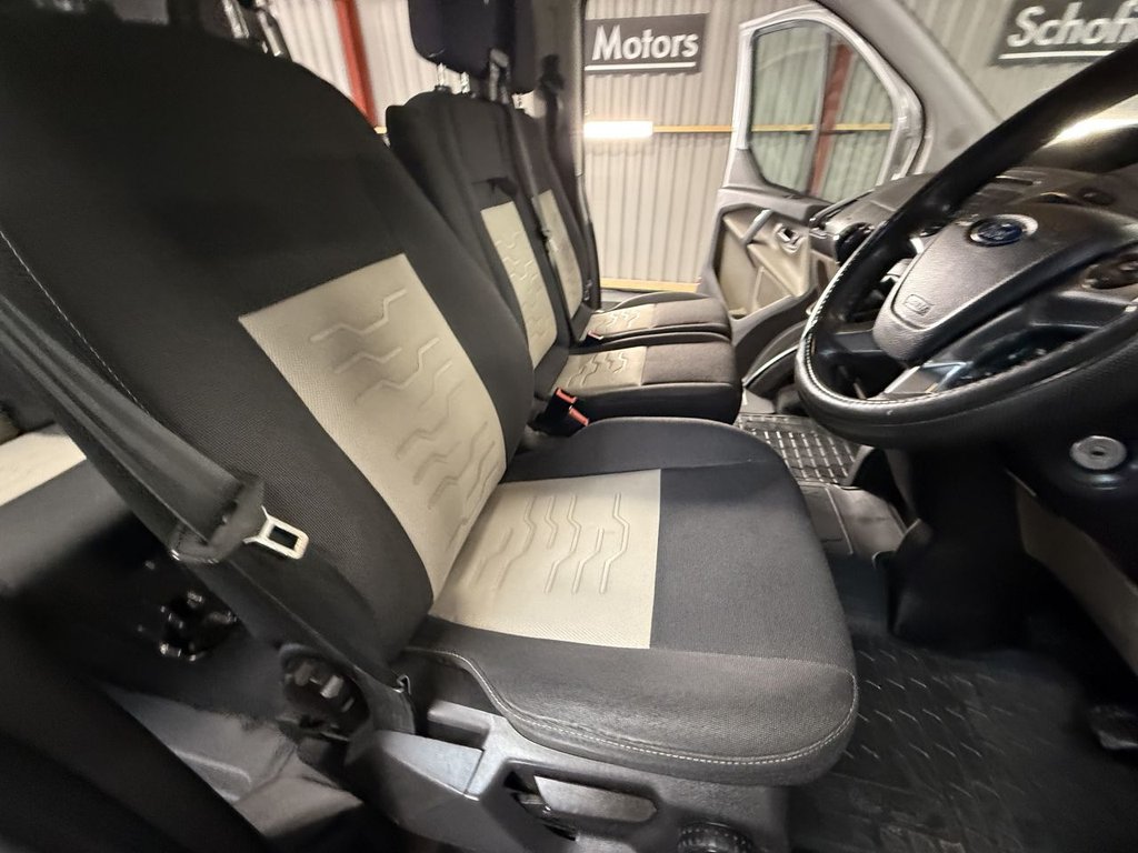 Used Ford Transit Custom 2015 for sale - 76546387: Photo 41