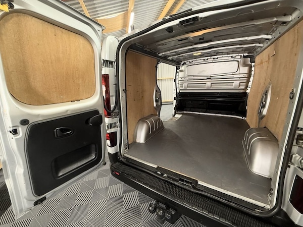 Used Renault Trafic 2019 for sale - 76172960: Photo 47