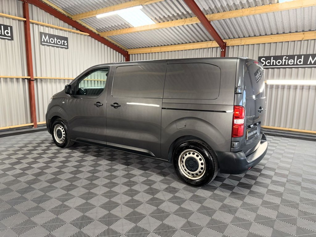 Used Citroen Dispatch 2020 for sale - 76546551: Photo 38