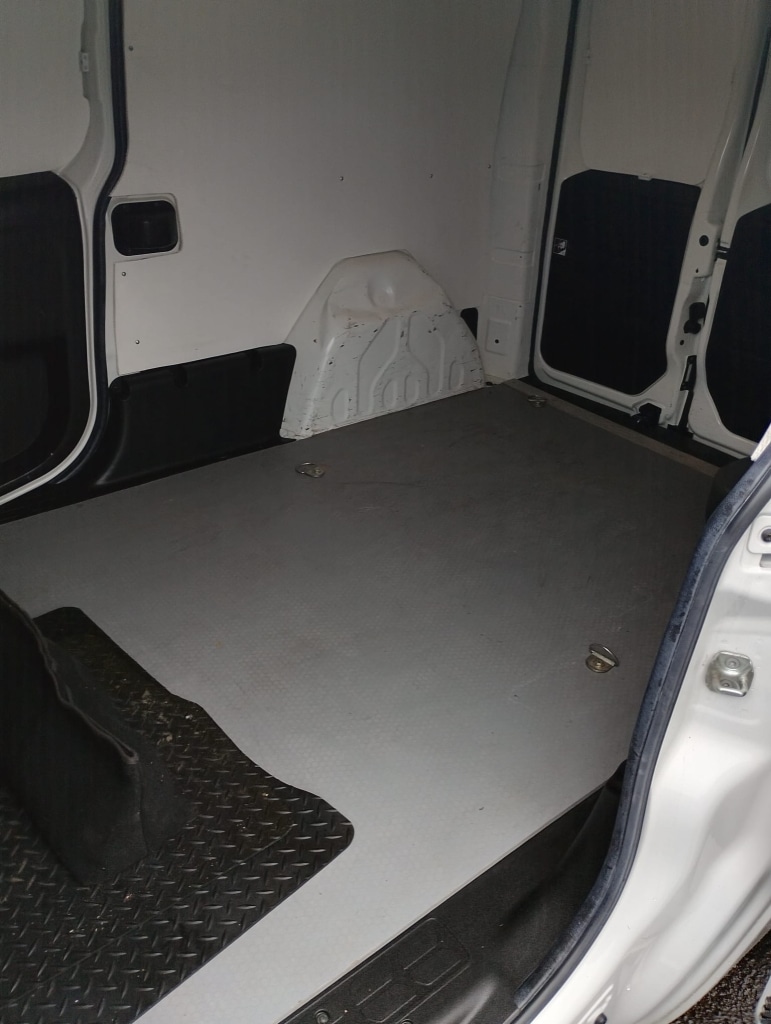 Used Vauxhall Combo 2016 for sale - 77115215: Photo 13