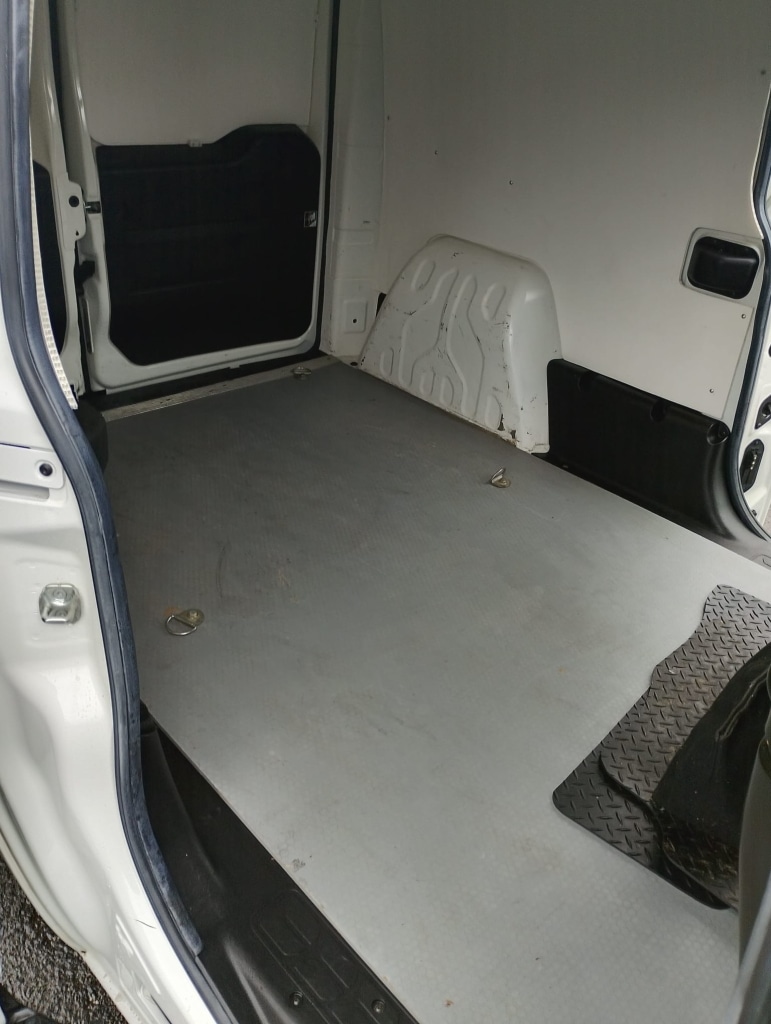 Used Vauxhall Combo 2016 for sale - 77115215: Photo 14