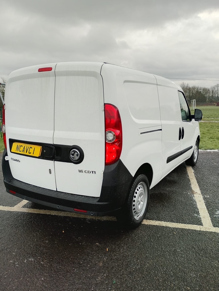 Used Vauxhall Combo 2016 for sale - 77115215: Photo 5