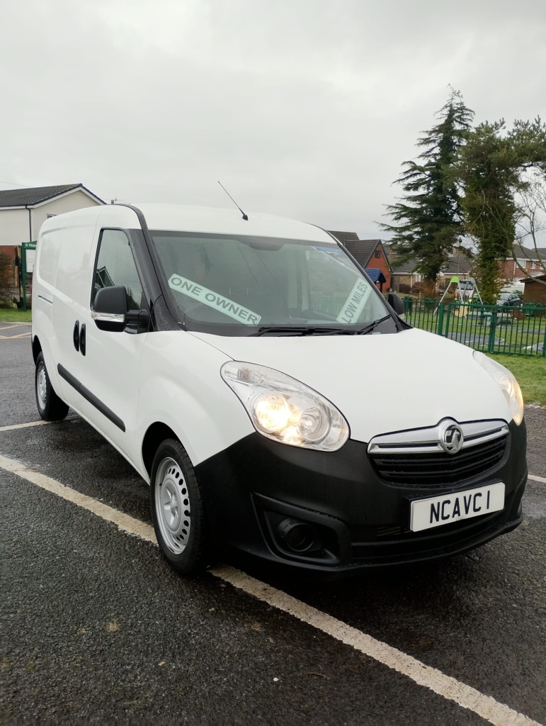 Used Vauxhall Combo 2016 for sale - 77115215: Photo 7