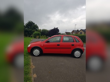 Used Vauxhall Corsa 2003 for sale - 75408318: Photo