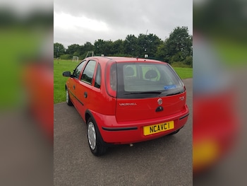 Used Vauxhall Corsa 2003 for sale - 75408318: Photo