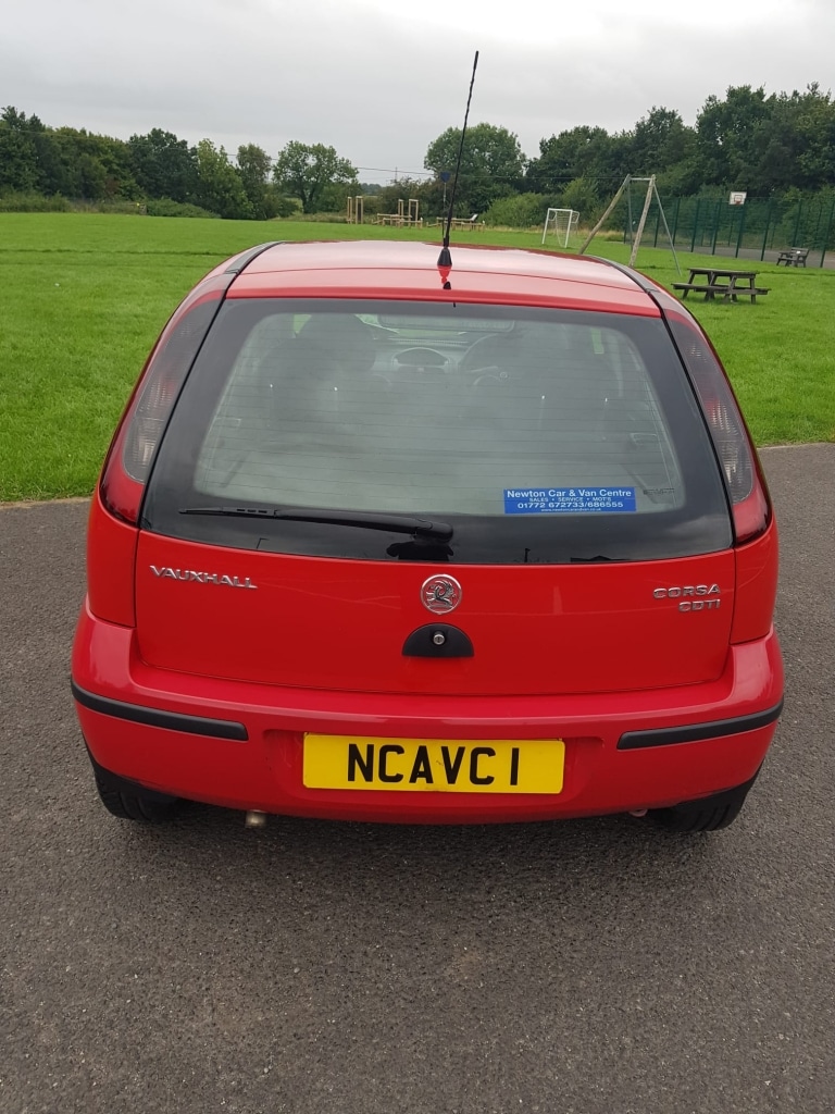 Used Vauxhall Corsa 2003 for sale - 75408318: Photo 4