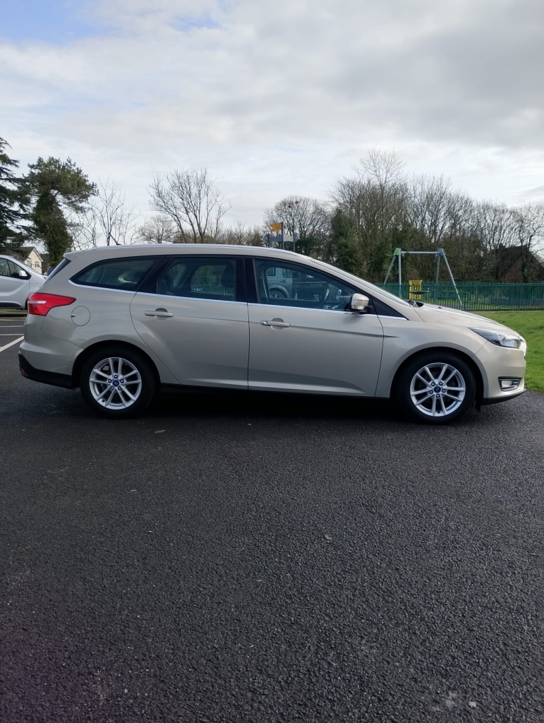 Used Ford Focus 2015 for sale - 77652421: Photo 6