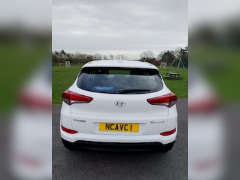 Used Hyundai TUCSON 2016 for sale - 77640441: Photo